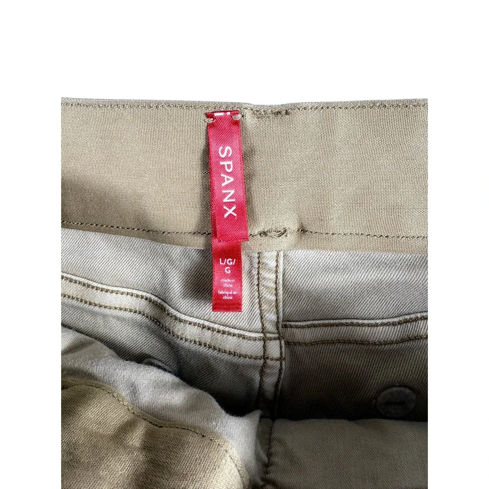 Spanx Shorts Women Large Tan Outdoors Midrise Stretch Workwear Cargo Twill